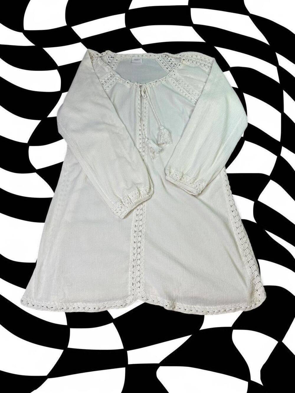 Anna Kosturova Luxury White Chiffon Tunic Coverup Crochet Trim Tassels